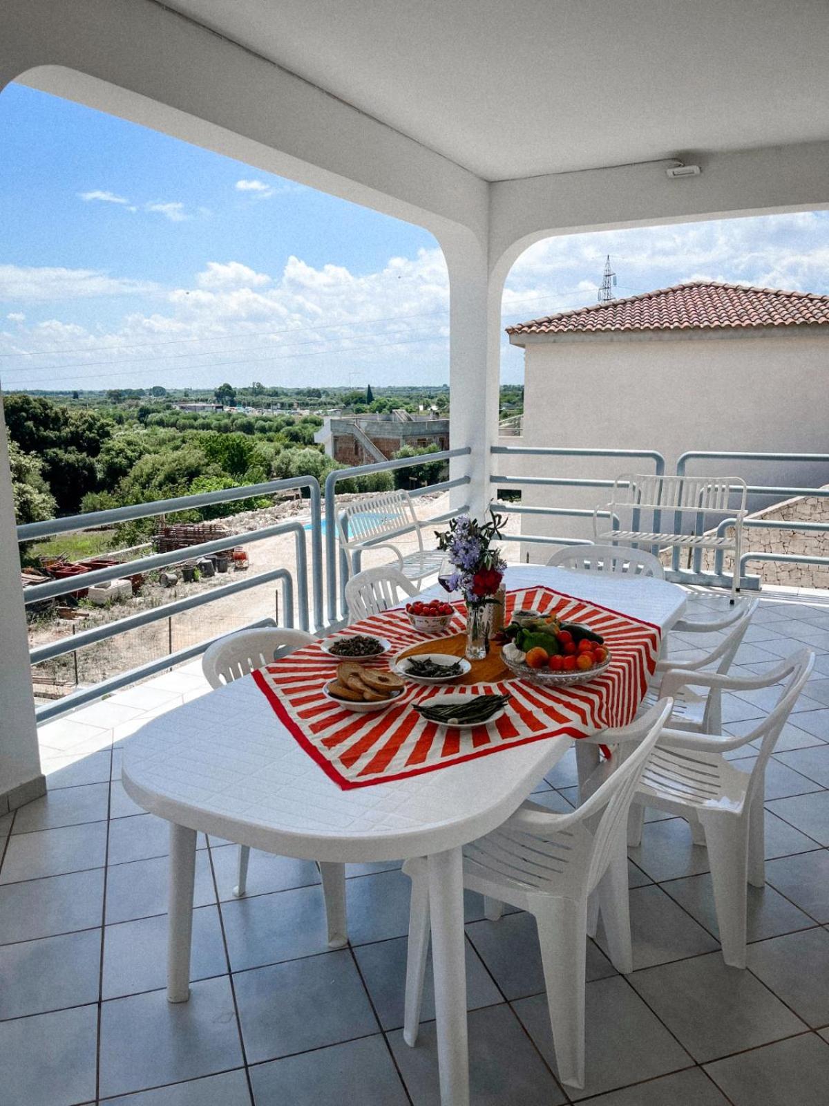 Villa Mediterranea Tra Gli Ulivi Ostuni Exterior photo